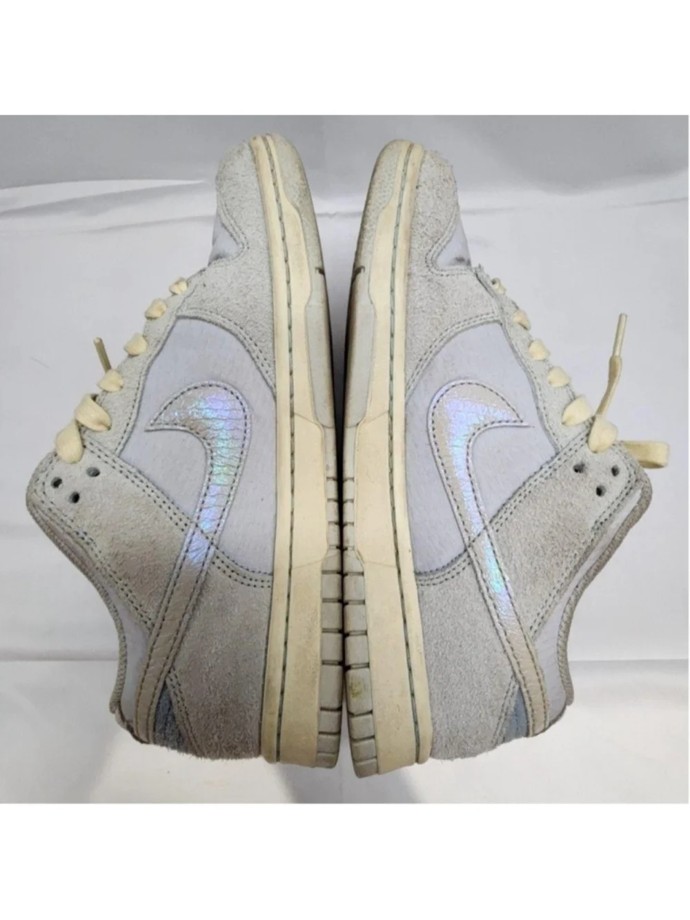 Nike Dunk Low Shoes Mens 8.5 Gray Suede Holographic Swoosh DV7210-001 Casual
